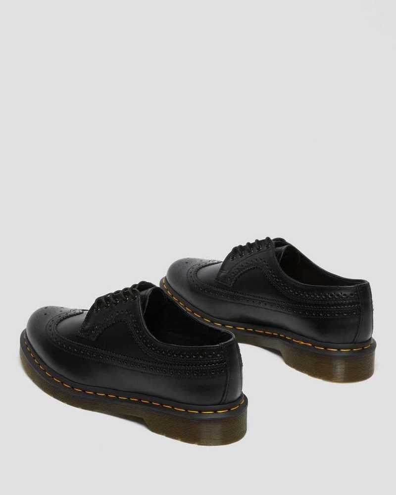 Dr Martens 3989 Yellow Stitch Smooth Leather Brogue Shoes Originals Shoes Black | 12087EFDL